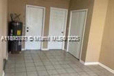 Villa ou maison à louer à Riviera Beach, Floride: 3 chambres, 92.25 m2 № 1950238 - photo 21