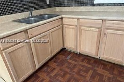 Villa ou maison à louer à Riviera Beach, Floride: 3 chambres, 92.25 m2 № 1950238 - photo 19