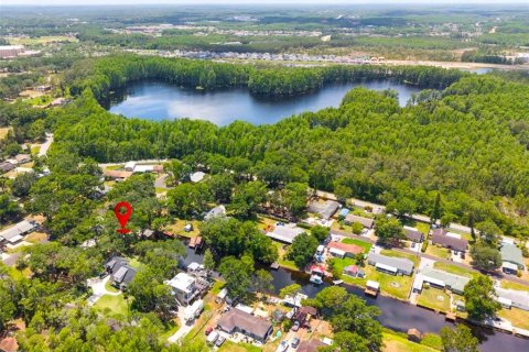 House in Lutz, Florida 3 bedrooms, 177.81 sq.m. № 1676072 - photo 2