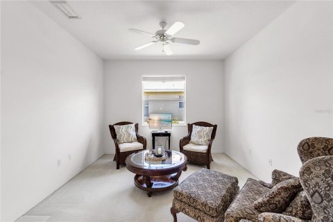 Casa en venta en Bradenton, Florida, 2 dormitorios, 180.42 m2 № 1684424 - foto 11