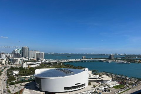 Studio à Condo à Miami, Floride  № 2003987