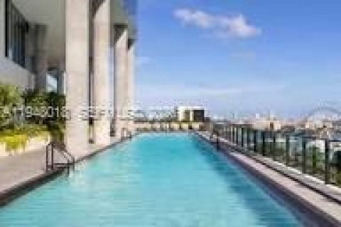 Copropriété à vendre à Miami, Floride: 41.06 m2 № 2003987 - photo 11