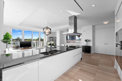 Купить кондоминиум в Майами-Бич, Флорида 2 спальни, 179.67м2, № 1999914 - фото 24