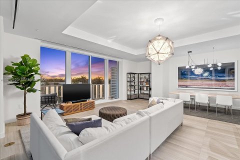 Купить кондоминиум в Майами-Бич, Флорида 2 спальни, 179.67м2, № 1999914 - фото 9