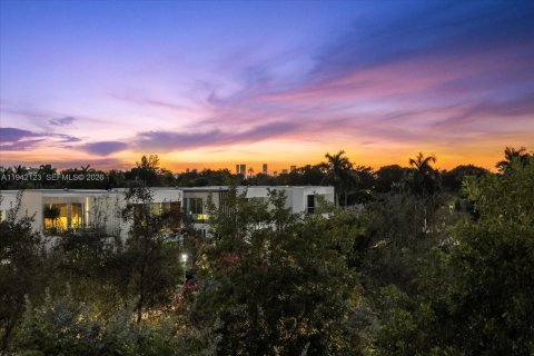 Купить кондоминиум в Майами-Бич, Флорида 2 спальни, 179.67м2, № 1999914 - фото 13