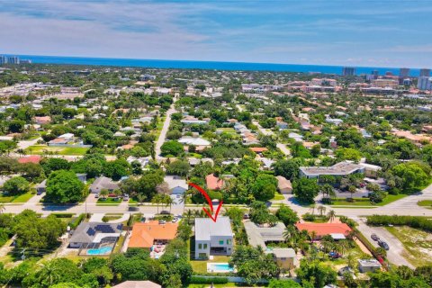Villa ou maison à louer à Boca Raton, Floride: 4 chambres, 412.3 m2 № 1159492 - photo 1
