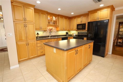 House in Maitland, Florida 4 bedrooms, 216.93 sq.m. № 1855631 - photo 23
