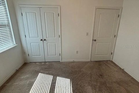 Villa ou maison à louer à Kissimmee, Floride: 4 chambres, 187.48 m2 № 2389013 - photo 9