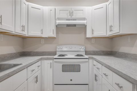 Apartamento en alquiler en Tampa, Florida, 2 dormitorios, 73.58 m2 № 1883171 - foto 7