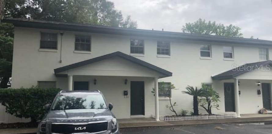 Adosado en Ocala, Florida 2 dormitorios, 93.37 m2 № 1907868
