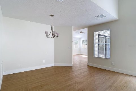 Купить виллу или дом в Брэндон, Флорида 3 комнаты, 164.62м2, № 2148746 - фото 10