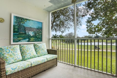 Condominio en venta en Pompano Beach, Florida, 2 dormitorios, 102.19 m2 № 2032692 - foto 17