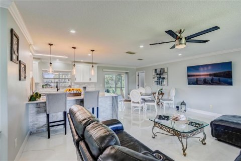 Casa en venta en Land O' Lakes, Florida, 3 dormitorios, 158.77 m2 № 2384466 - foto 3