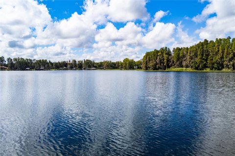 Casa en venta en Land O' Lakes, Florida, 3 dormitorios, 158.77 m2 № 2384466 - foto 2