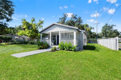 Villa ou maison à vendre à Tampa, Floride: 4 chambres, 131.55 m2 № 2429147 - photo 25