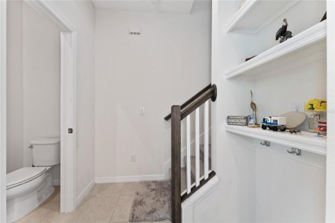 Townhouse in Kissimmee, Florida 3 bedrooms, 148.83 sq.m. № 1631697 - photo 24