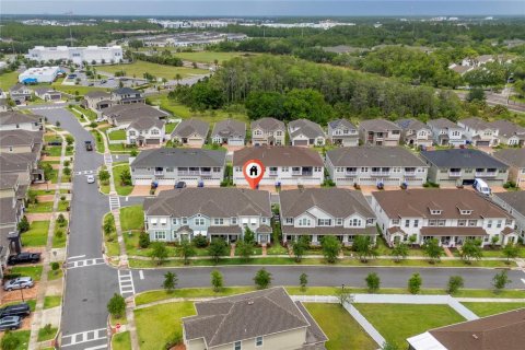Townhouse in Kissimmee, Florida 3 bedrooms, 148.83 sq.m. № 1631697 - photo 8