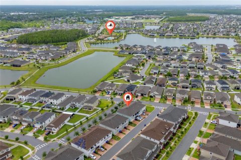 Townhouse in Kissimmee, Florida 3 bedrooms, 148.83 sq.m. № 1631697 - photo 11