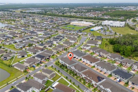 Townhouse in Kissimmee, Florida 3 bedrooms, 148.83 sq.m. № 1631697 - photo 10
