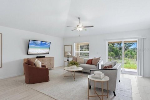 House in Parrish, Florida 4 bedrooms, 226.59 sq.m. № 2092992 - photo 3