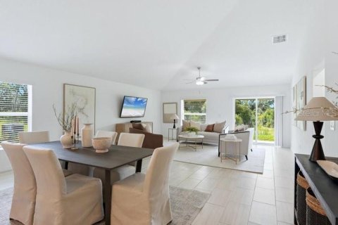 House in Parrish, Florida 4 bedrooms, 226.59 sq.m. № 2092992 - photo 7