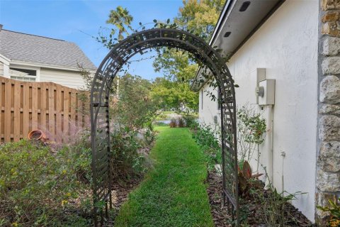 Villa ou maison à vendre à Longwood, Floride: 4 chambres, 202.34 m2 № 2437195 - photo 27