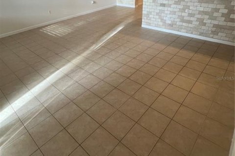 Townhouse in Winter Springs, Florida 3 bedrooms, 138.61 sq.m. № 1522431 - photo 23