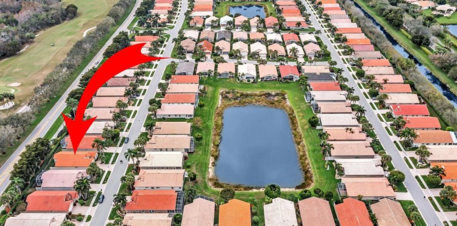House in Boynton Beach, Florida 3 bedrooms, 163.51 sq.m. № 1002504