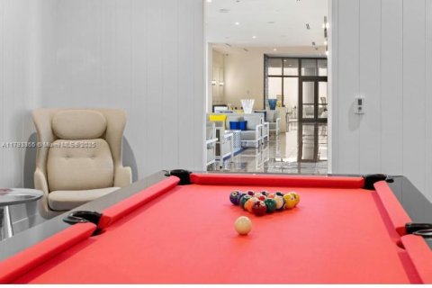 Condo in Sunrise, Florida, 2 bedrooms  № 1861819 - photo 11