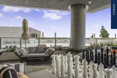 Condo in Sunrise, Florida, 2 bedrooms  № 1861819 - photo 22
