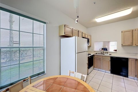 Condominio en venta en Orlando, Florida, 2 dormitorios, 121.24 m2 № 2132466 - foto 12