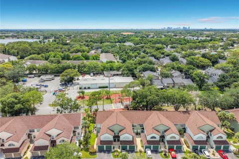 Condominio en venta en Orlando, Florida, 2 dormitorios, 121.24 m2 № 2132466 - foto 2