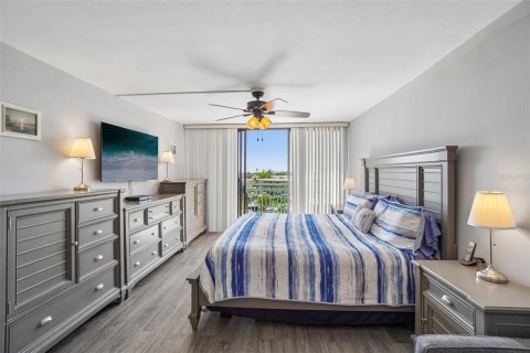 Copropriété à vendre à Saint Petersburg, Floride: 2 chambres, 109.16 m2 № 2219619 - photo 29