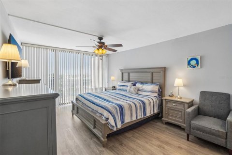 Copropriété à vendre à Saint Petersburg, Floride: 2 chambres, 109.16 m2 № 2219619 - photo 27
