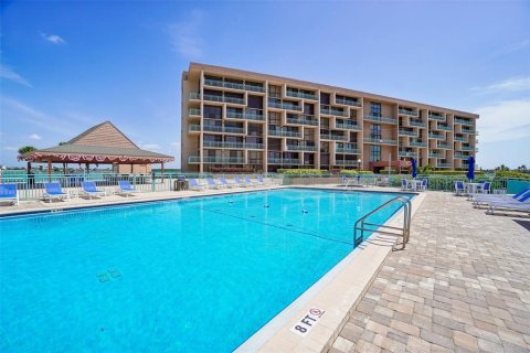Copropriété à vendre à Saint Petersburg, Floride: 2 chambres, 109.16 m2 № 2219619 - photo 3