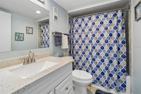 Copropriété à vendre à Saint Petersburg, Floride: 2 chambres, 109.16 m2 № 2219619 - photo 22