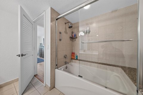 Condominio en venta en Fort Lauderdale, Florida, 2 dormitorios, 118.26 m2 № 2283150 - foto 12