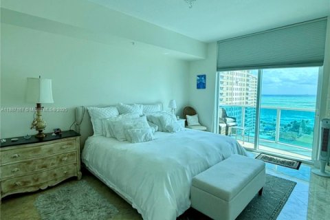 Condominio en venta en Hallandale Beach, Florida, 3 dormitorios, 162.02 m2 № 1956299 - foto 8