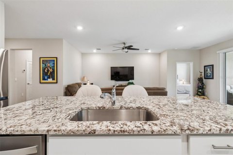 House in Parrish, Florida 4 bedrooms, 189.8 sq.m. № 2151758 - photo 15