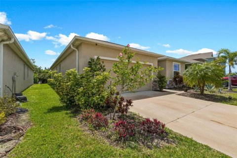 House in Parrish, Florida 4 bedrooms, 189.8 sq.m. № 2151758 - photo 3