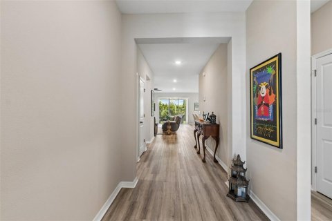 House in Parrish, Florida 4 bedrooms, 189.8 sq.m. № 2151758 - photo 25