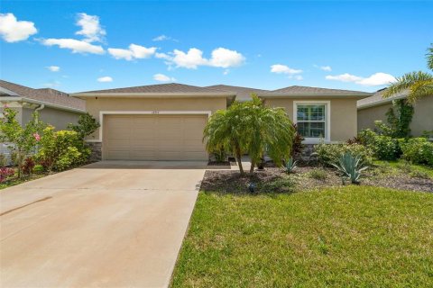 House in Parrish, Florida 4 bedrooms, 189.8 sq.m. № 2151758 - photo 2