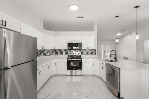 Villa ou maison à vendre à Ocala, Floride: 3 chambres, 137.87 m2 № 1840651 - photo 15