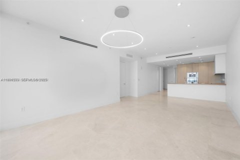 Снять в аренду кондоминиум в Санни-Айлс-Бич, Флорида 2 спальни, № 1989806 - фото 6