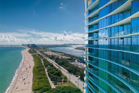 Снять в аренду кондоминиум в Санни-Айлс-Бич, Флорида 2 спальни, № 1989806 - фото 2