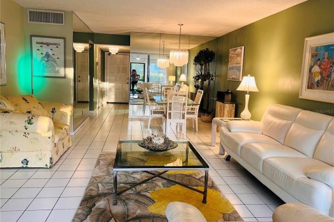 Copropriété à louer à Lake Worth, Floride: 2 chambres, 93.37 m2 № 2100525 - photo 4