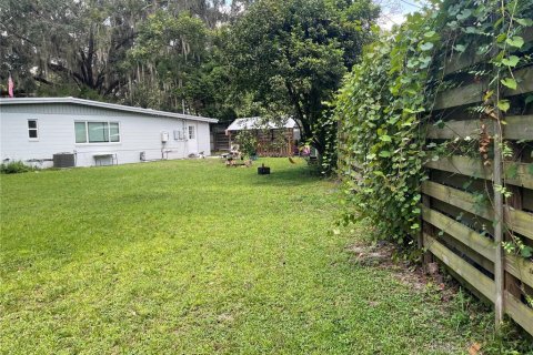 House in Gainesville, Florida 3 bedrooms, 118.45 sq.m. № 2236209 - photo 12