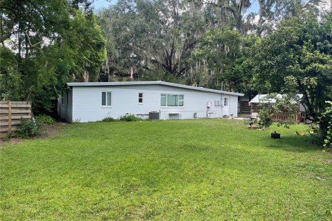 House in Gainesville, Florida 3 bedrooms, 118.45 sq.m. № 2236209 - photo 11