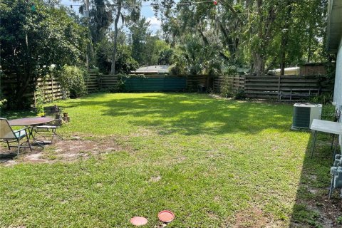 House in Gainesville, Florida 3 bedrooms, 118.45 sq.m. № 2236209 - photo 22