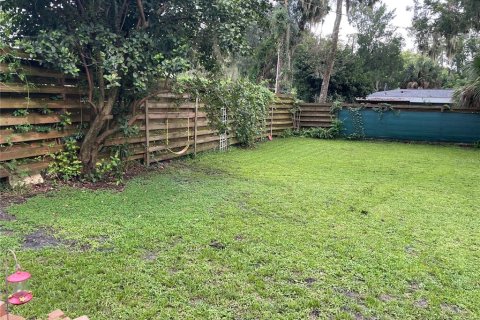 House in Gainesville, Florida 3 bedrooms, 118.45 sq.m. № 2236209 - photo 10